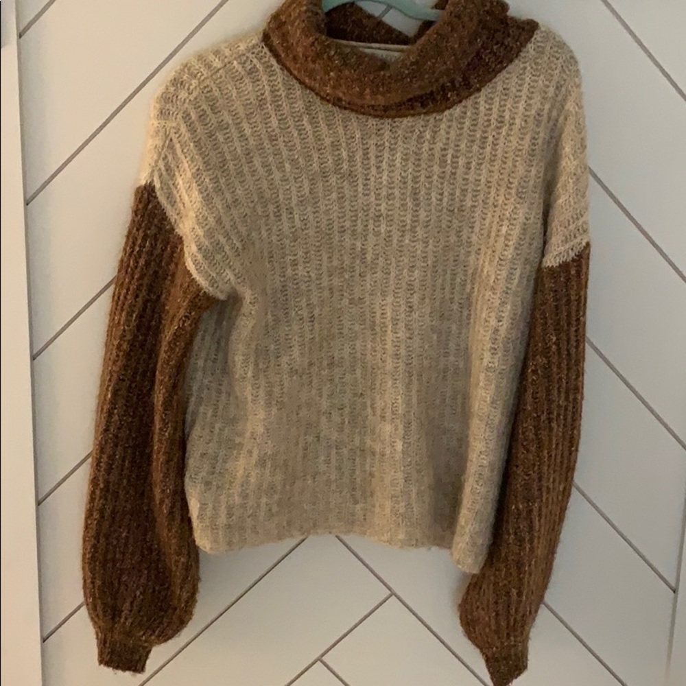 Women’s Oversized Sweater
